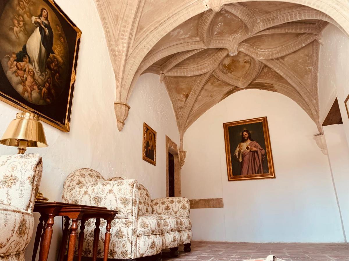 Hotel Castillo-palacio De Bulbuente